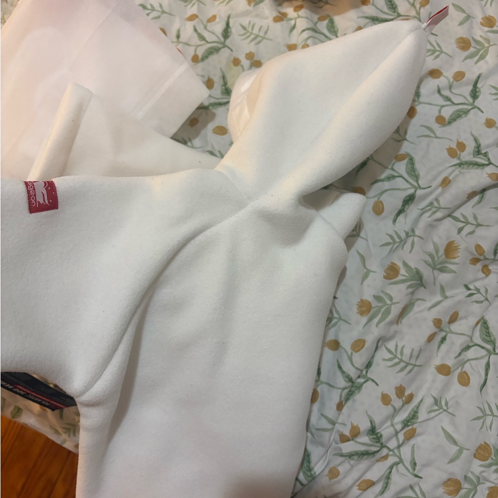 Kids White Hoodie Brand New Widgeon Retails 90